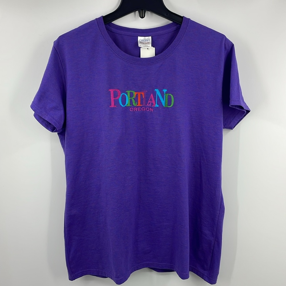 NWT Vintage y2k purple Portland Oregon embroidered t shirt Size Extra Large